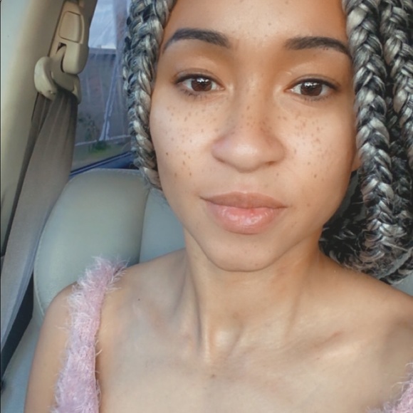 Meet the Posher Other - Meet your Posher, Jhoana